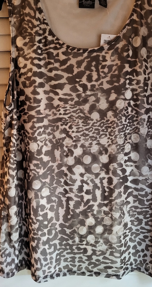 NWT Chico's Animal Print Lined Traveler's Tank